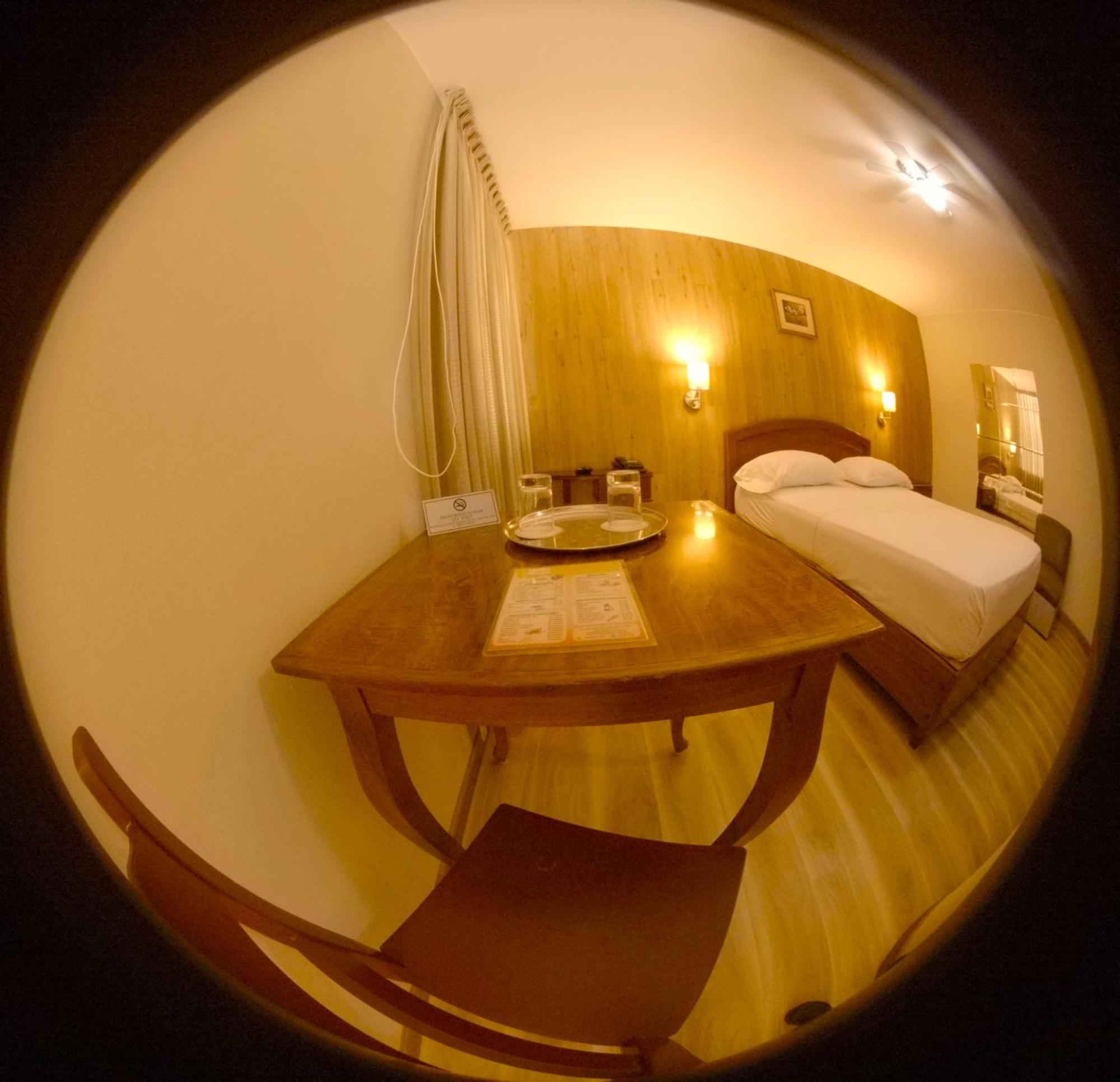 Mini-hôtel Asturias 2*