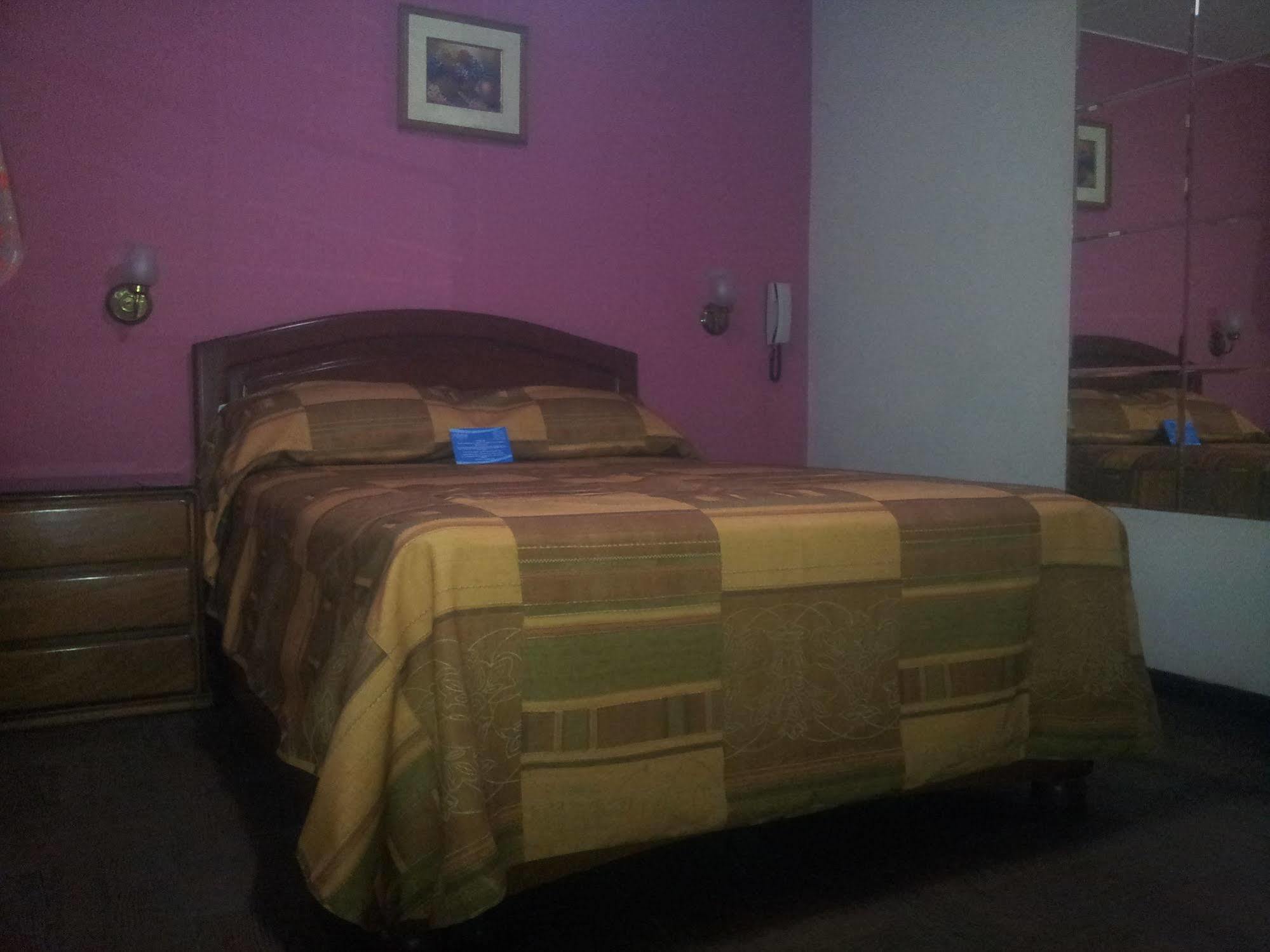 Asturias Mini-hôtel Lima
